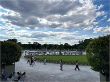 10-Luxemborg Gardens